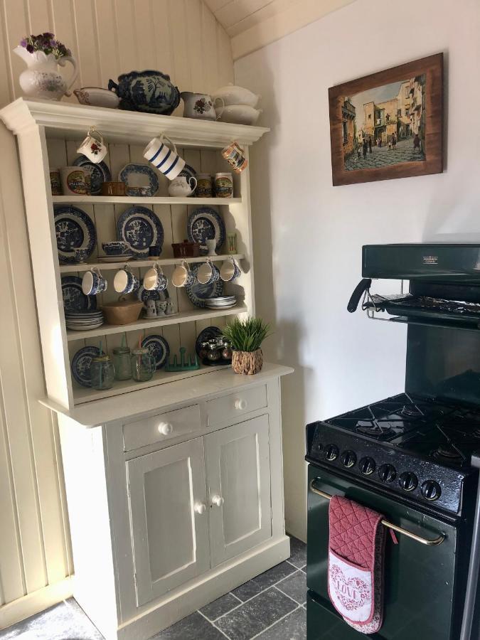 Tosses Cottage - Secluded Cottage With Hot Tub ニューリー エクステリア 写真
